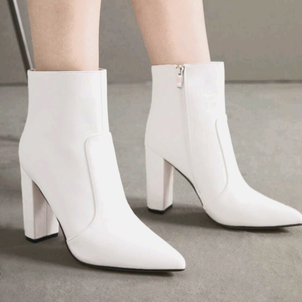 👡B2G1 SHEIN Boots New